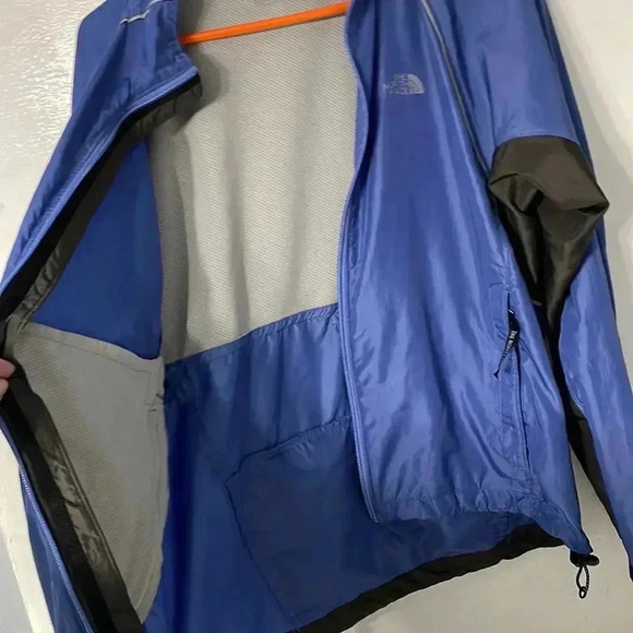 The north face stow away windbreaker - Picture 9 of 9